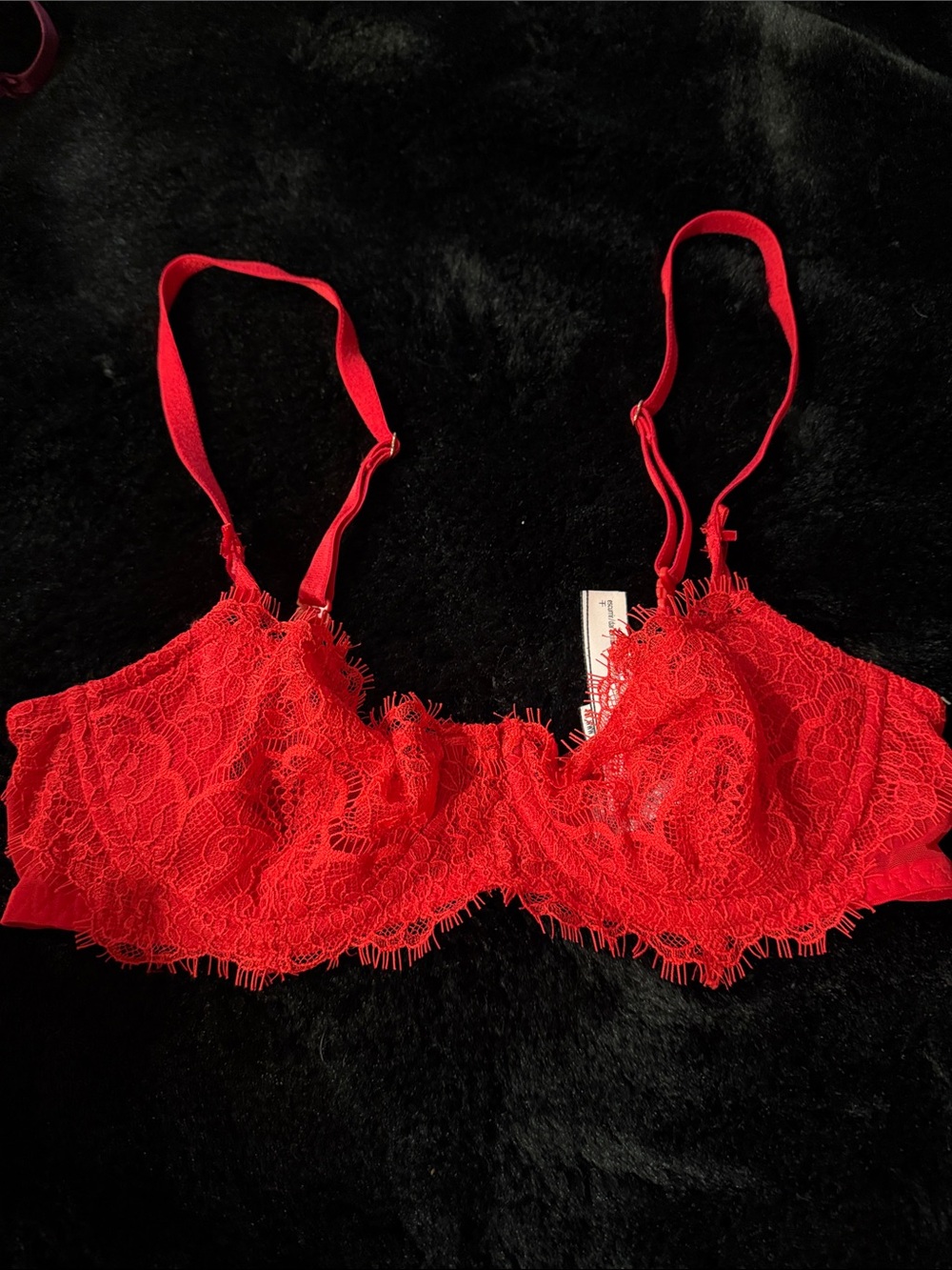 Victoria's Secret Red Lace push-up without padding Bra